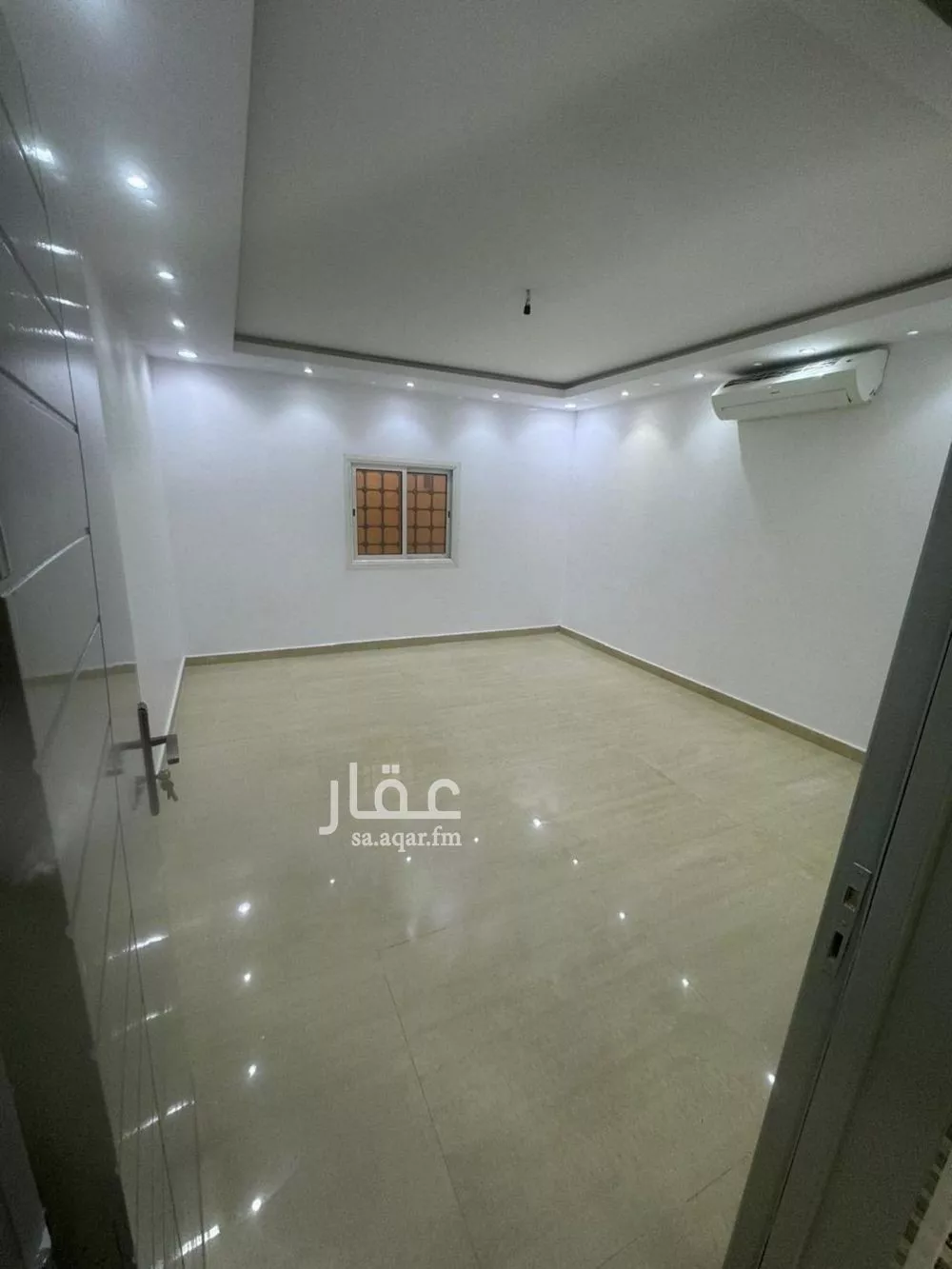 فيلا 6 غرف في ظهرة لبن 9