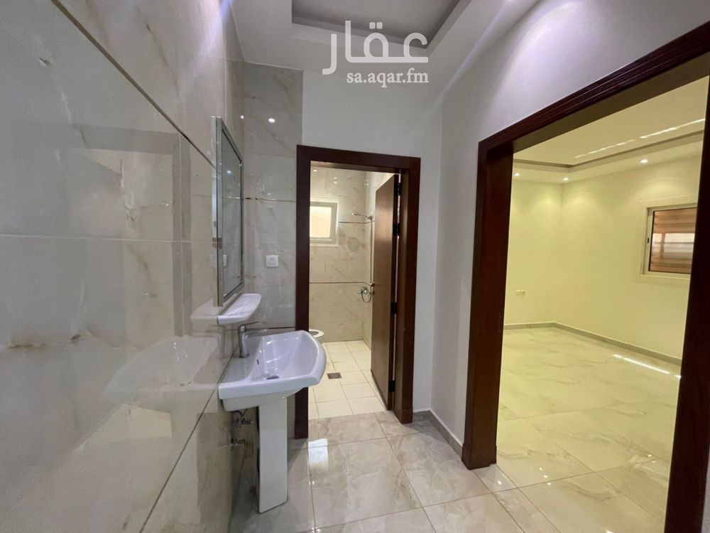 4 bedroom villa in Al Malqa, Riyadh 17