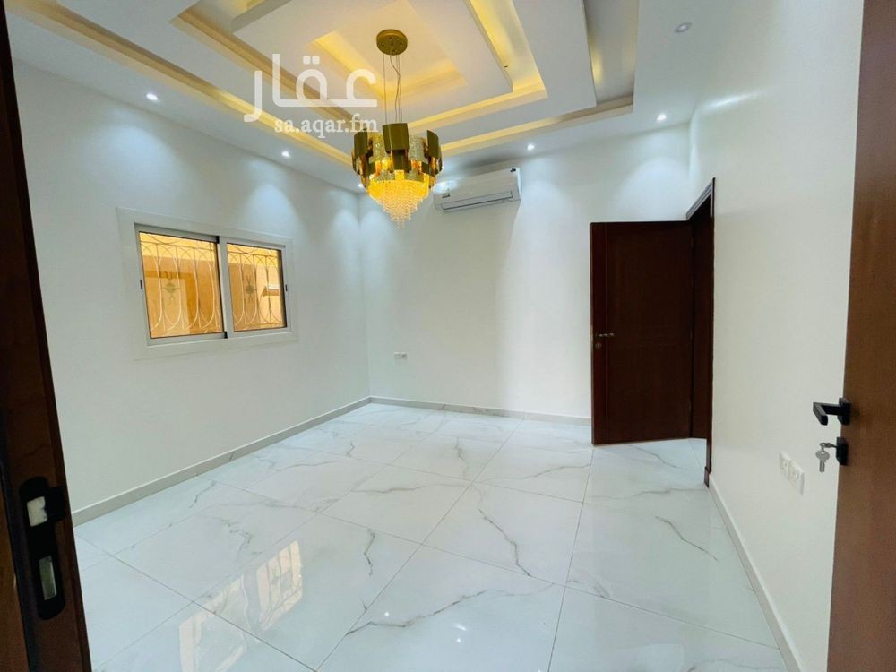 4 bedroom villa in Al Malqa, Riyadh 8