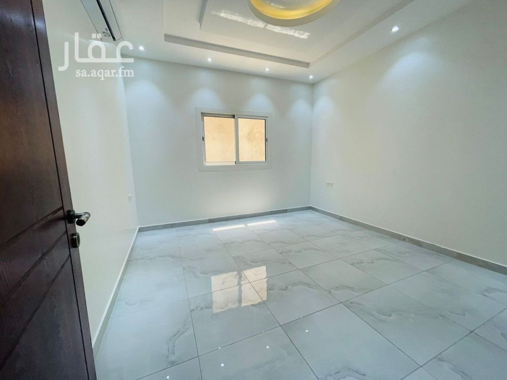 4 bedroom villa in Al Malqa, Riyadh 13