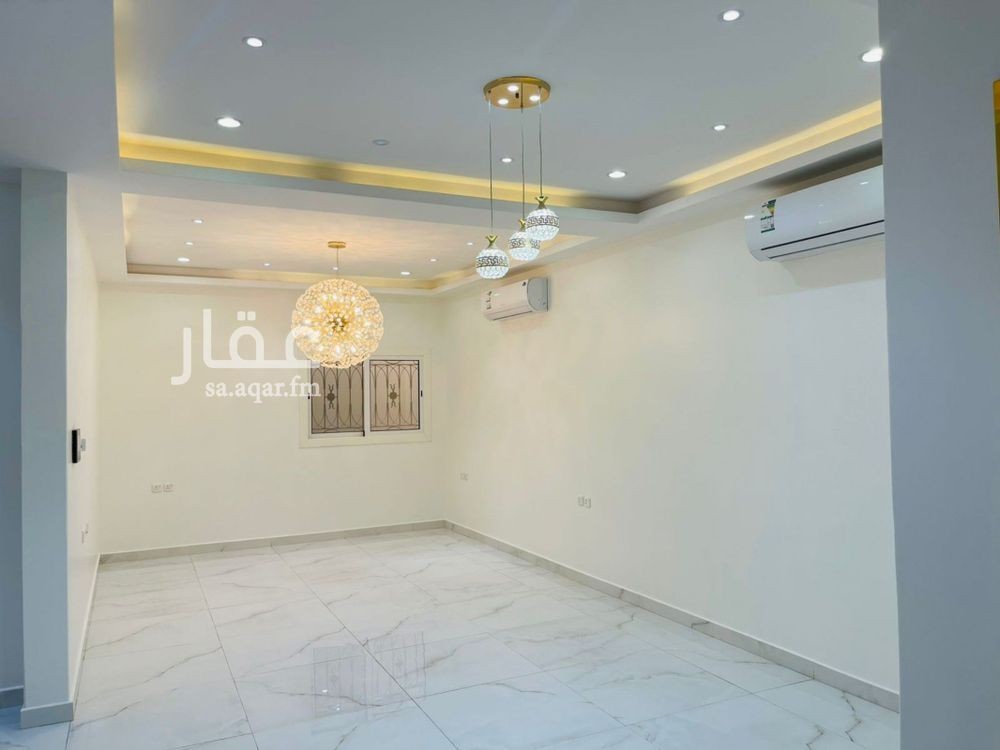 4 bedroom villa in Al Malqa, Riyadh 22