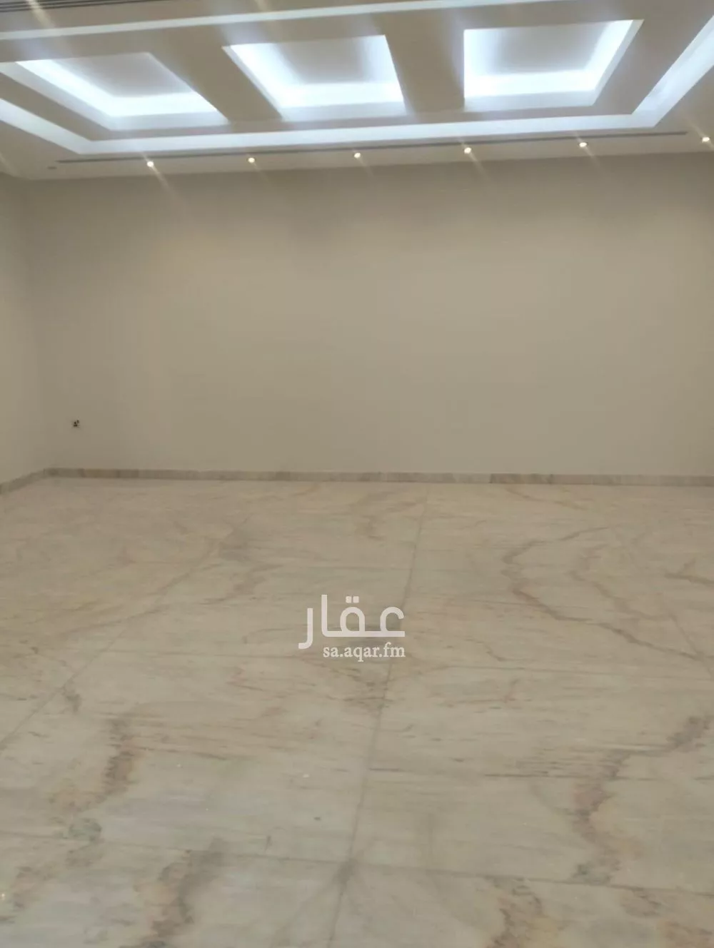 6 bedroom villa in Al Malqa 12