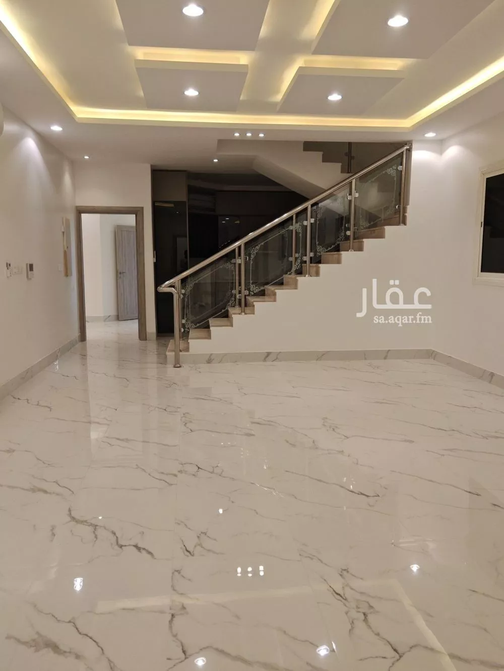 فيلا 7 غرف في العارض 7