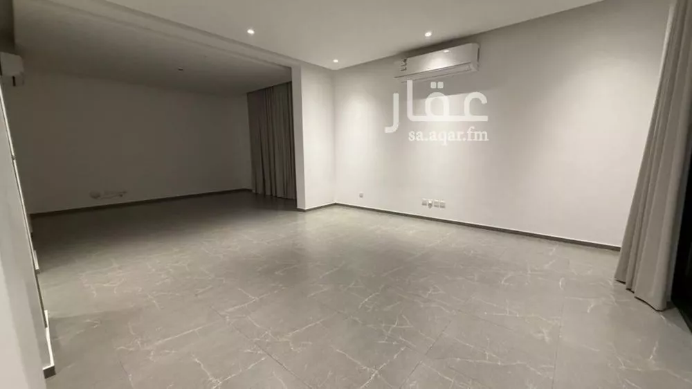 فيلا 7 غرف في الياسمين 10