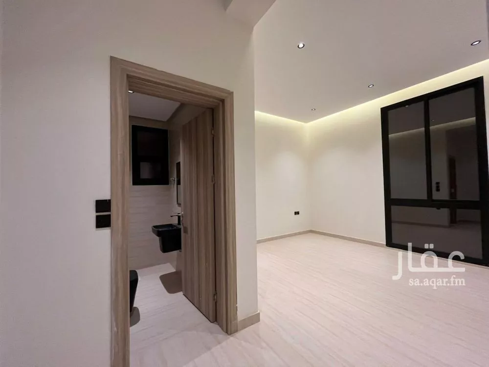 3 bedroom apartment in Al Mahdiyyah 13