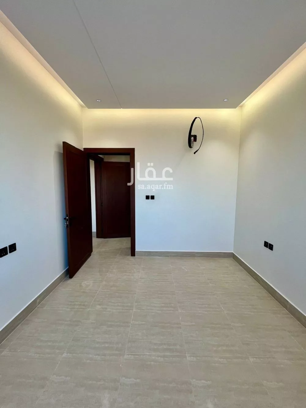 3 bedroom apartment in Al Mahdiyyah 4