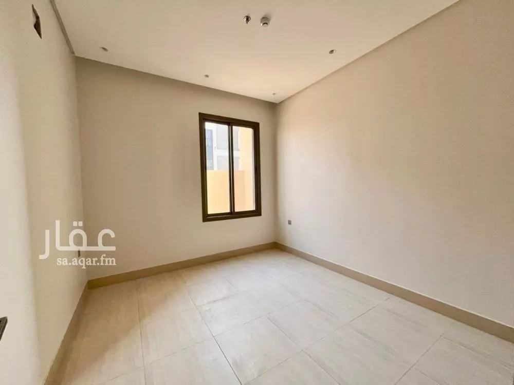 4 bedroom apartment in Al Mahdiyyah 9