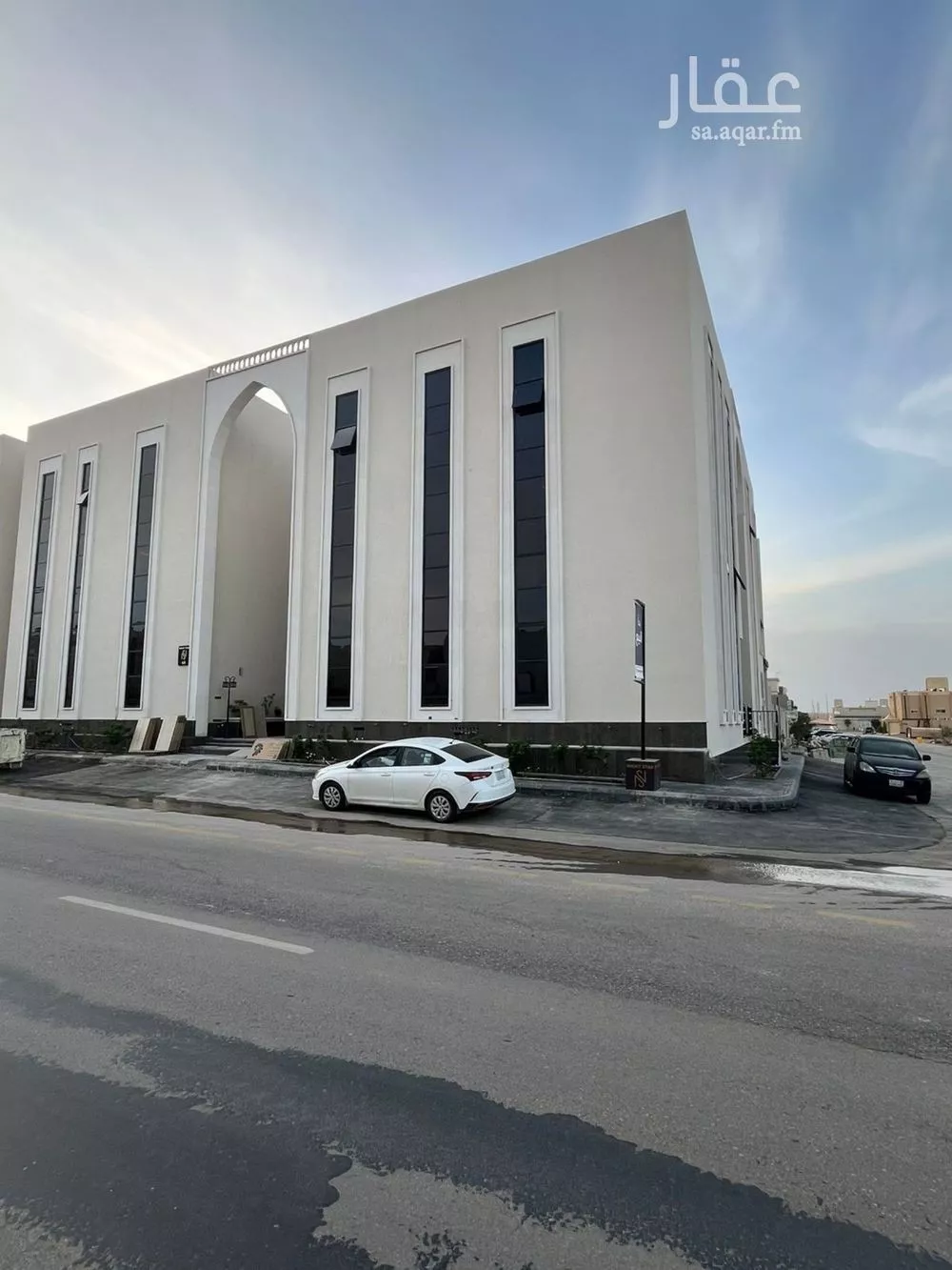 3 bedroom apartment in Al Mahdiyyah 4