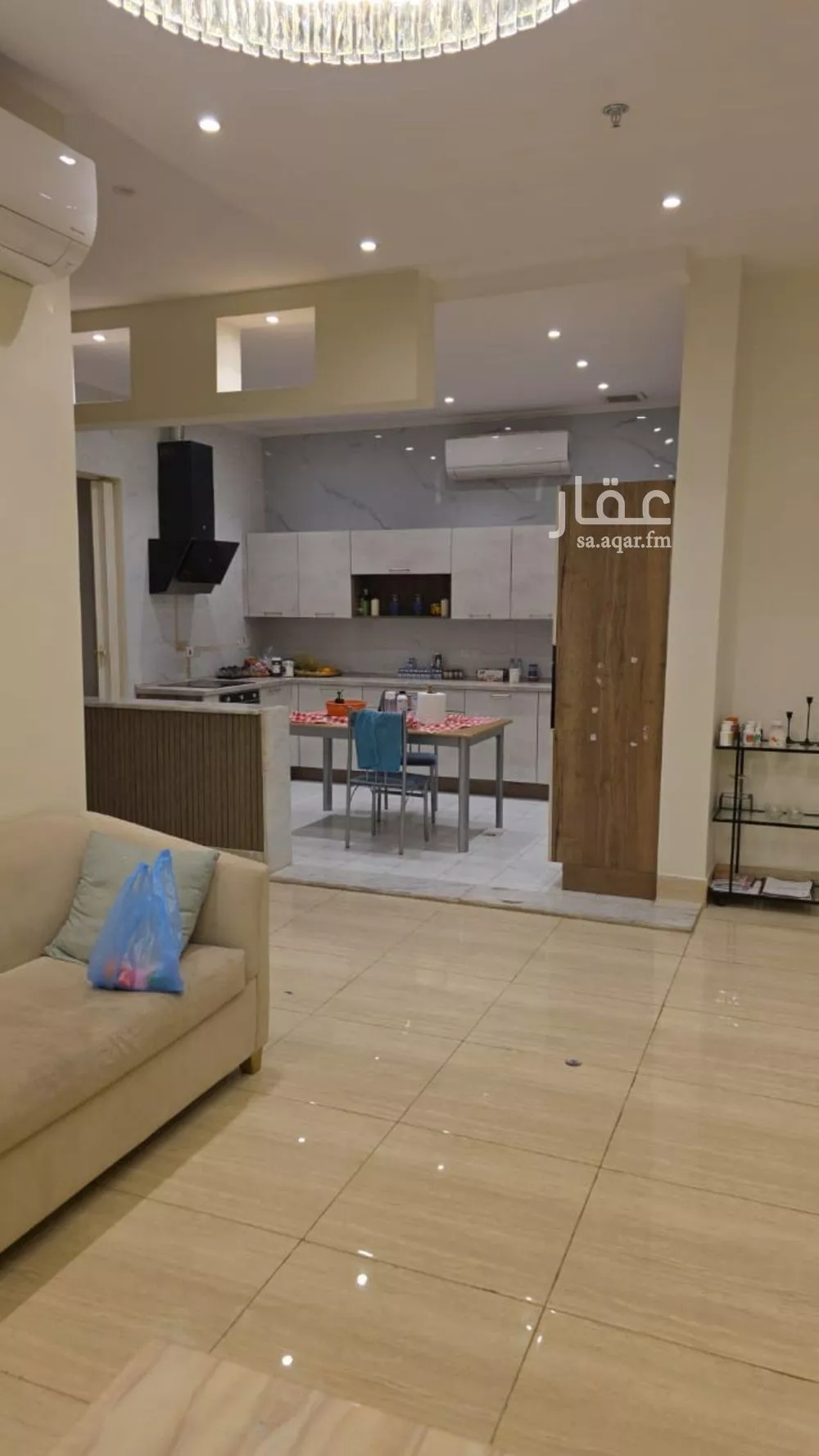 5 bedroom apartment in Al Yarmouk 6