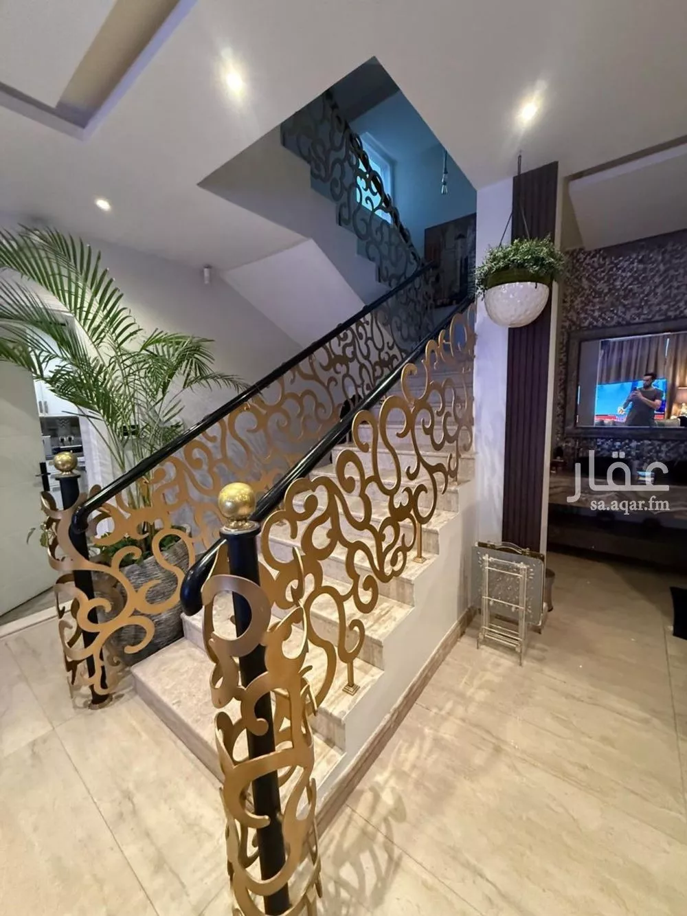 5 bedroom villa in Al Yasmin 4