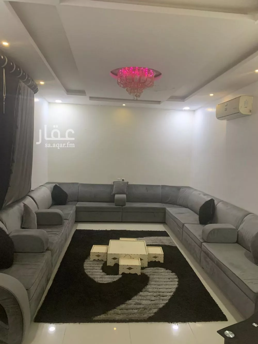 فيلا 4 غرف في طويق 5