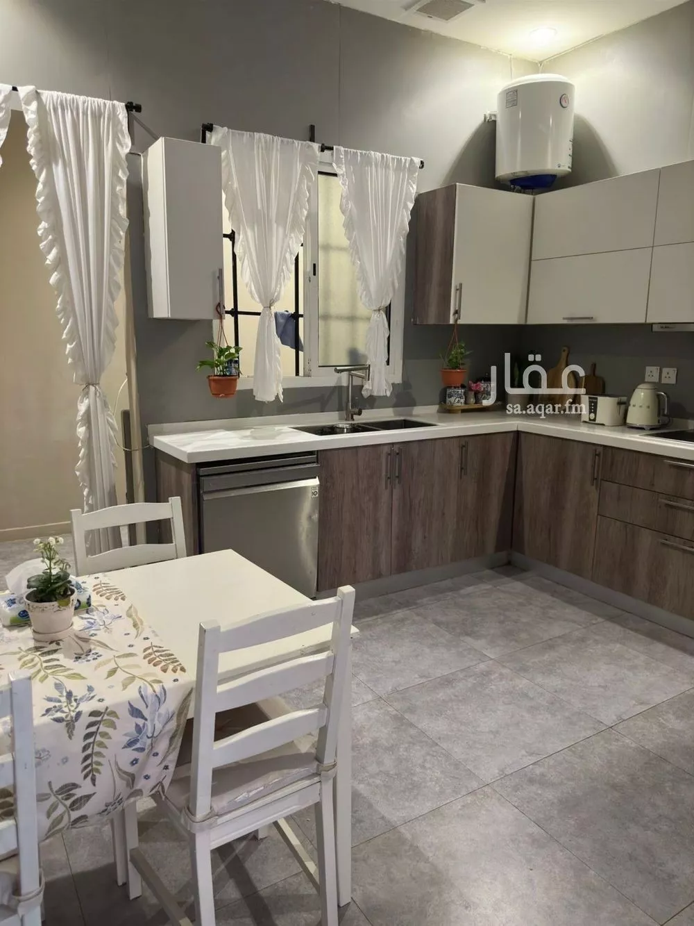 فيلا 4 غرف في الرمال 19