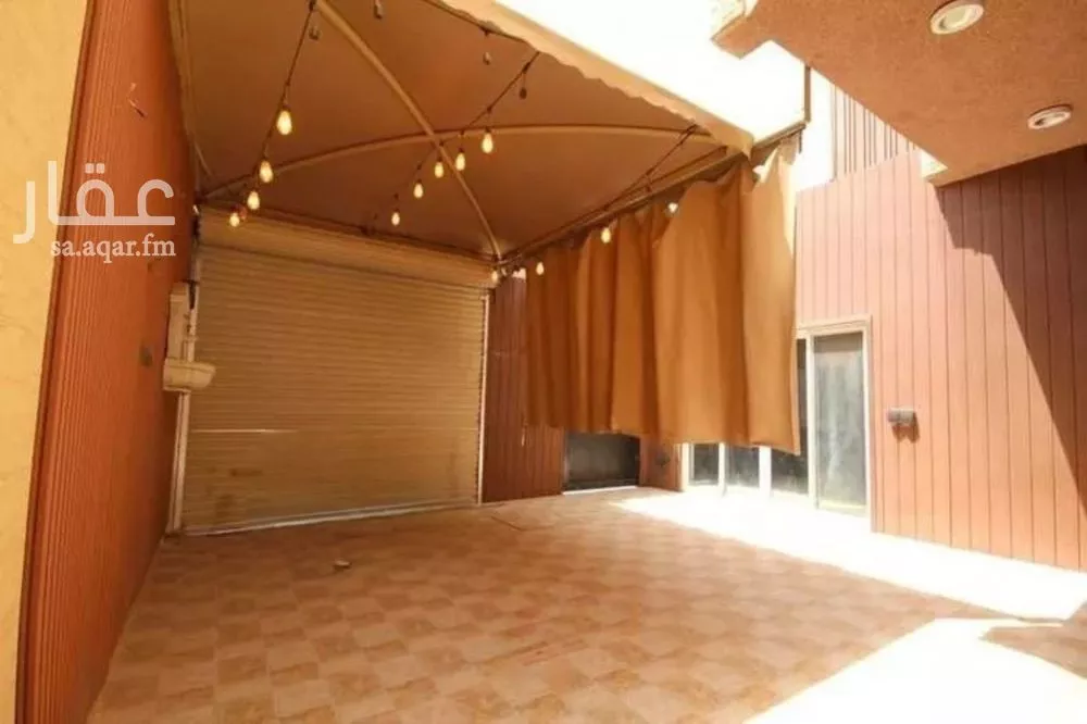 5 bedroom villa in Dhahrat Laban 21