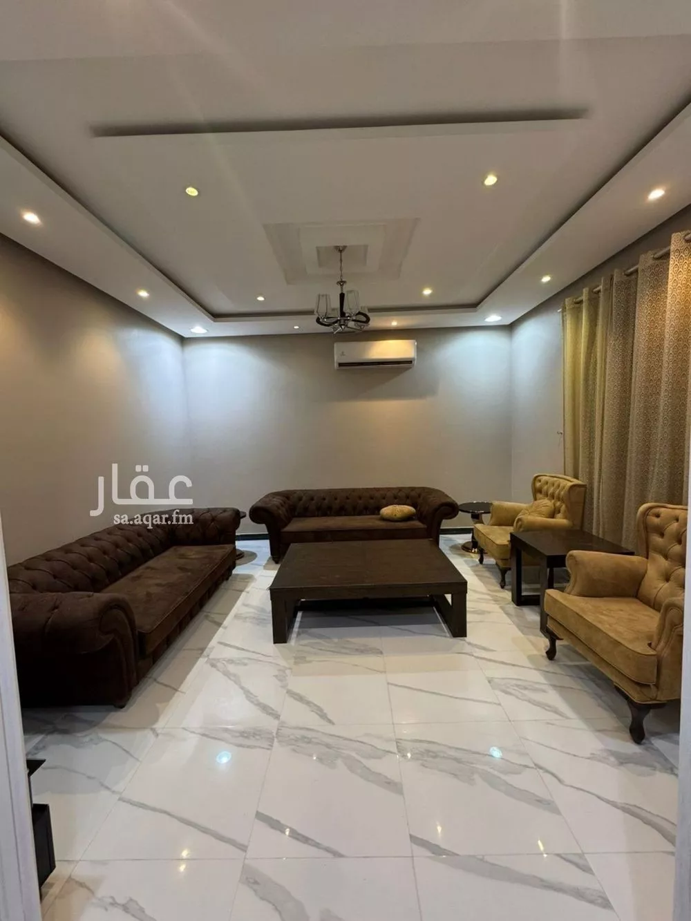 فيلا 5 غرف في العارض 14