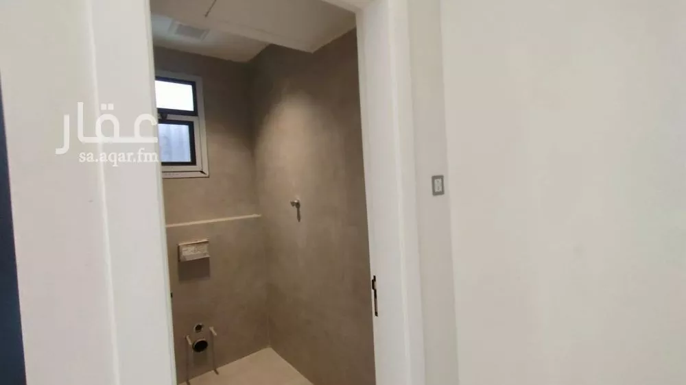 4 bedroom villa in Al Aridh 5