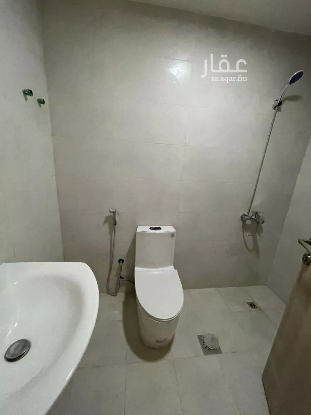 فيلا 4 غرف في العارض 15