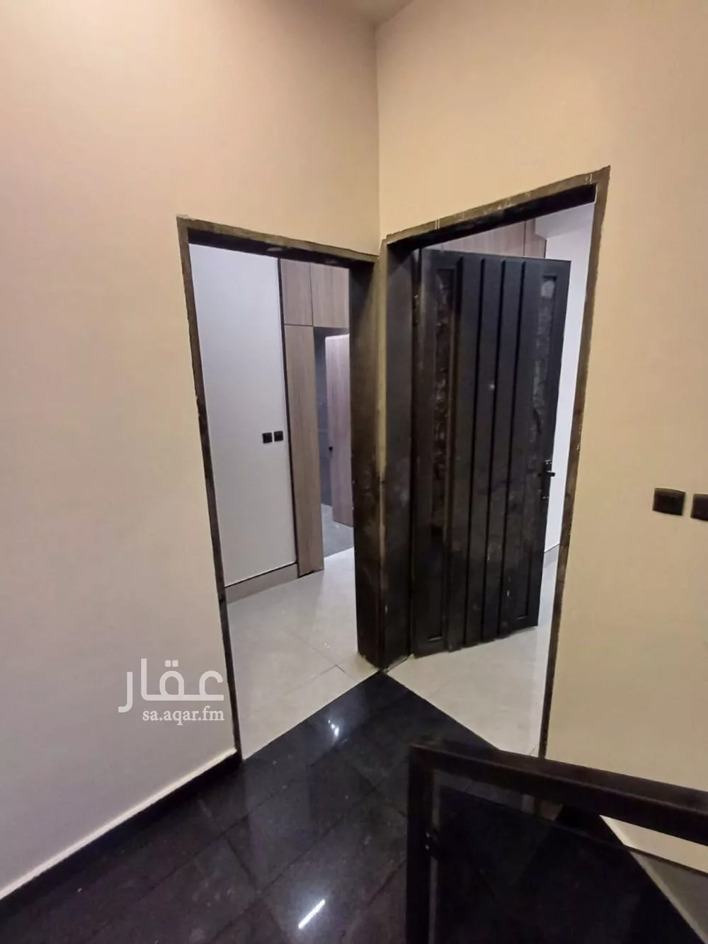 شقة 3 غرف في الرمال 11