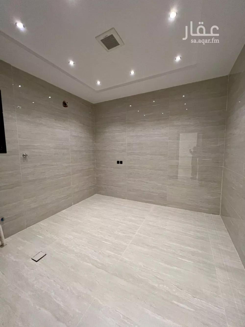 4 bedroom apartment in Tuwaiq 12