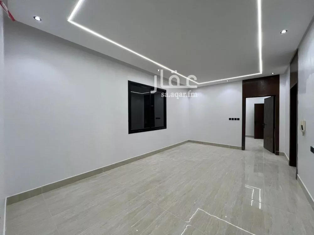 4 bedroom apartment in Tuwaiq 14