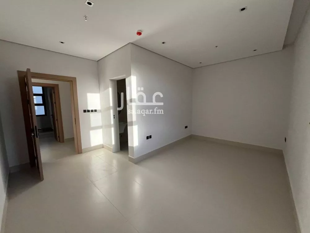 3 bedroom apartment in Al Mahdiyyah 16