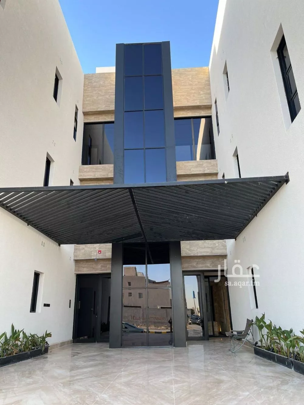 3 bedroom apartment in Al Mahdiyyah 4