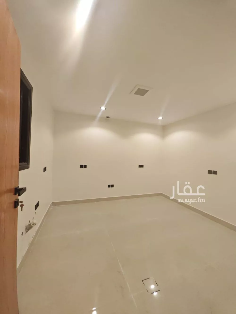 دور 5 غرف في العريجاء الغربية 8