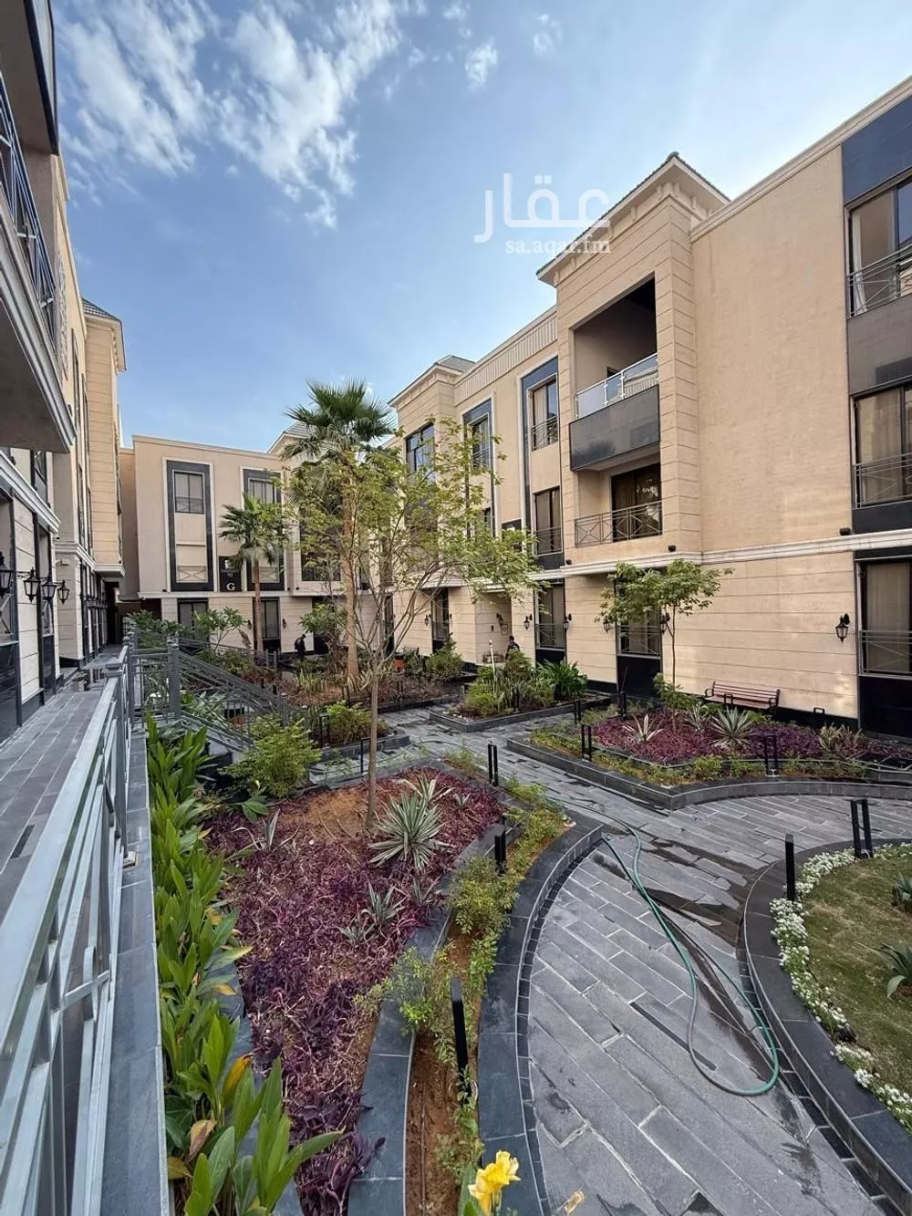 3 bedroom apartment in Al Yasmin 2