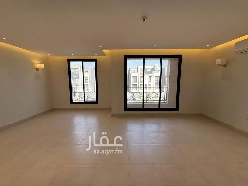 3 bedroom apartment in Al Yasmin 13
