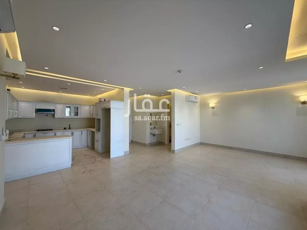 3 bedroom apartment in Al Yasmin 4