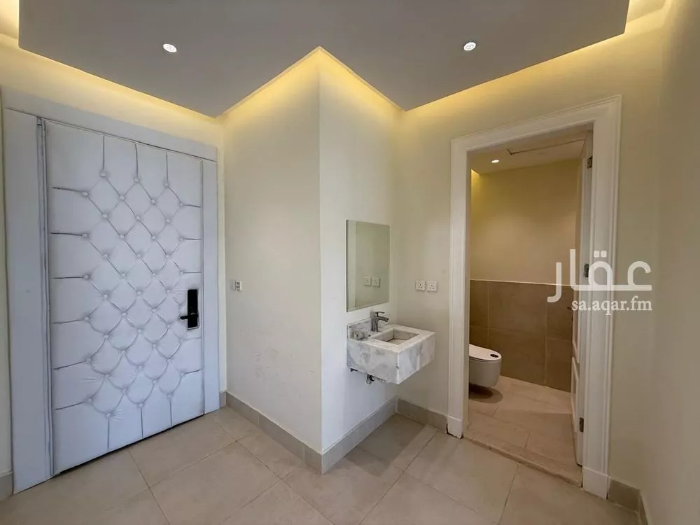 3 bedroom apartment in Al Yasmin 6