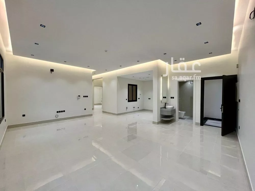 3 bedroom apartment in Al Mahdiyyah 24