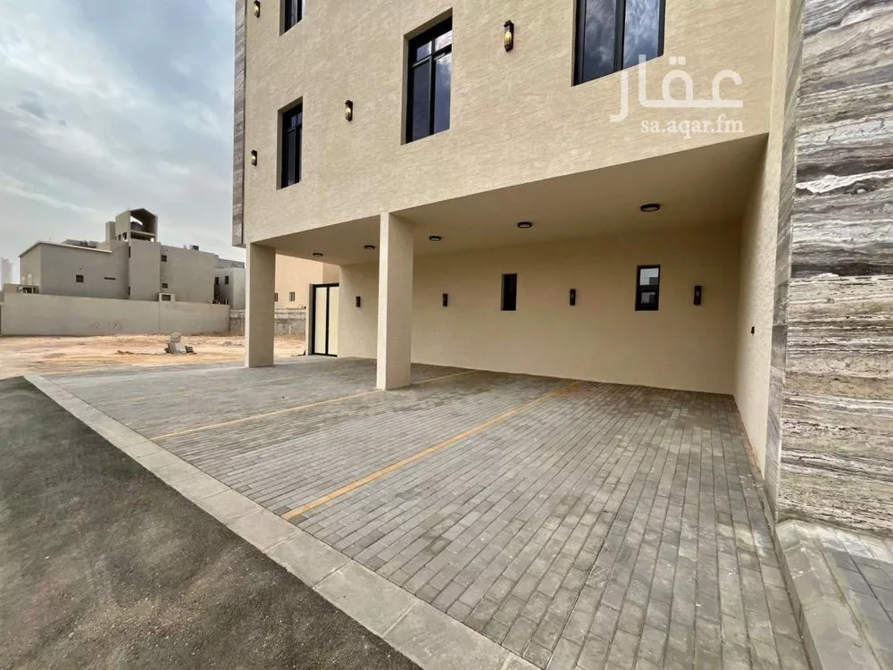 3 bedroom apartment in Al Mahdiyyah 6