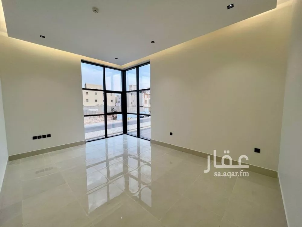 3 bedroom apartment in Al Mahdiyyah 10