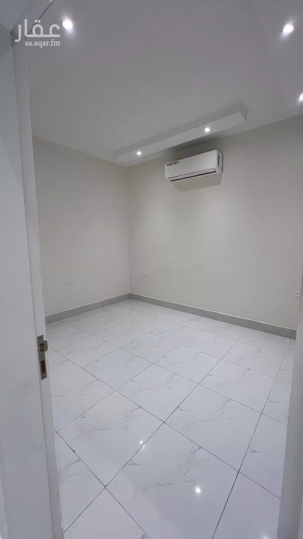 3 bedroom apartment in Umm Salim 11