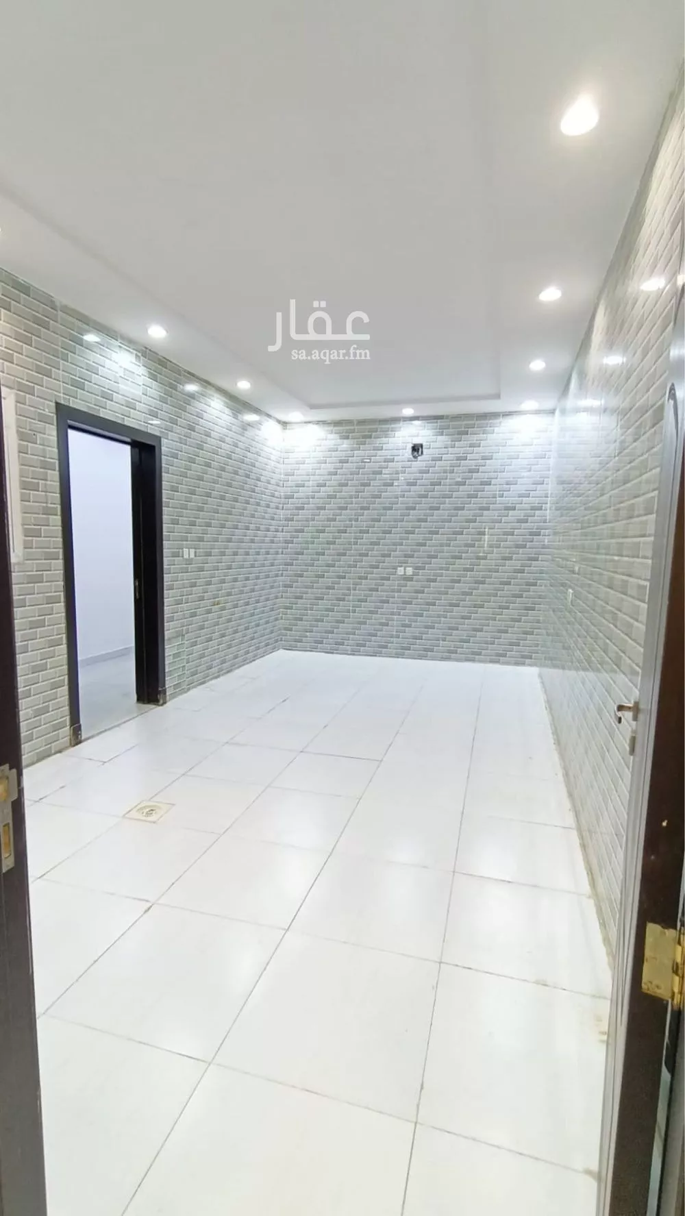 فيلا 9 غرف في القادسية 3