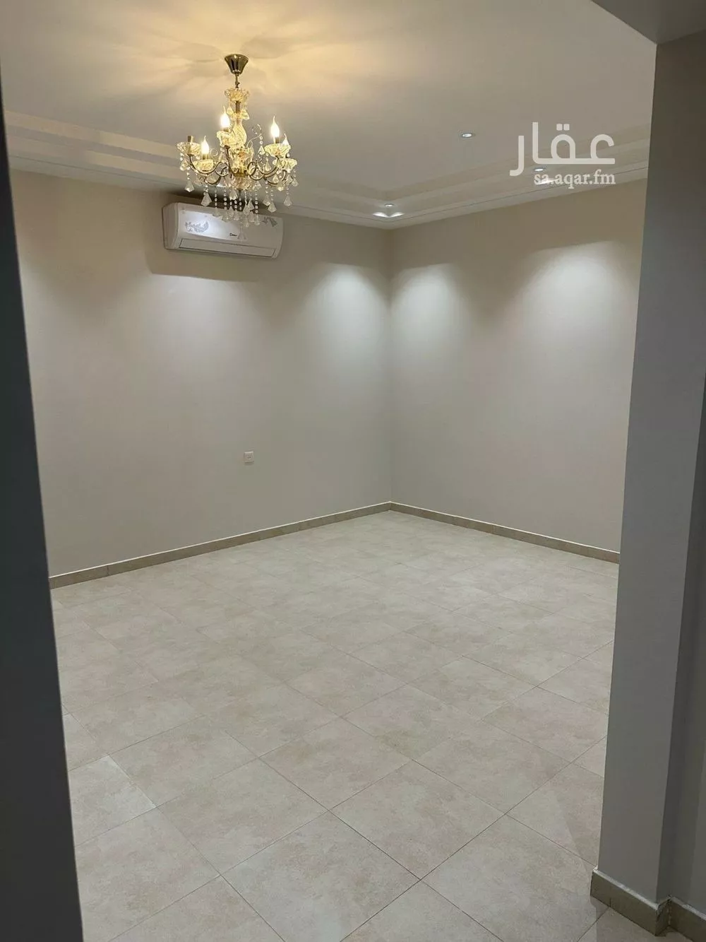 فيلا 3 غرف في الياسمين 7