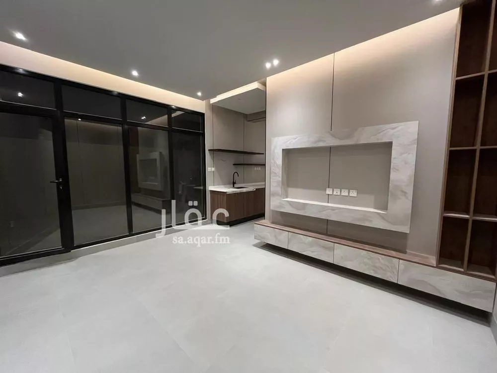 4 bedroom villa in Al Yasmin 14