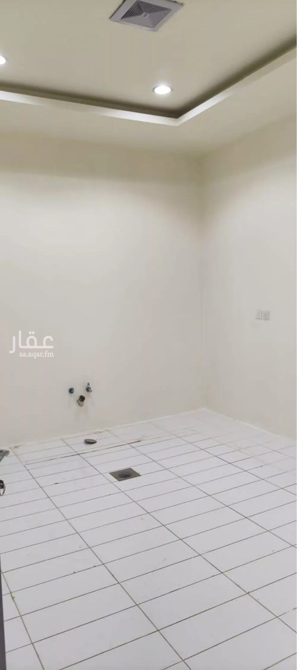 4 bedroom villa in Al Aridh 9
