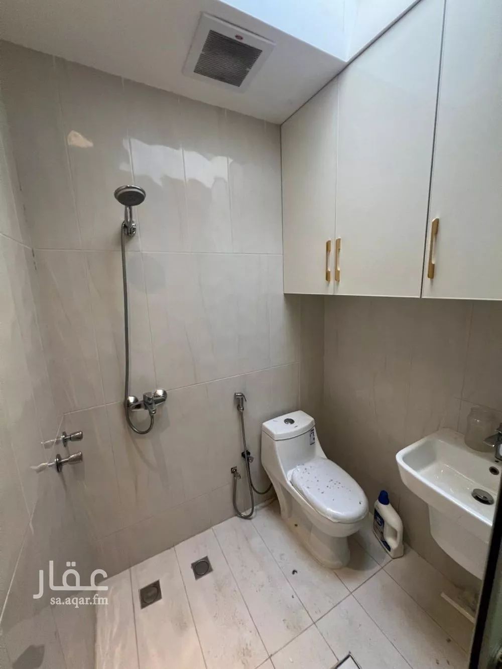 8 bedroom villa in Al Yasmin 5