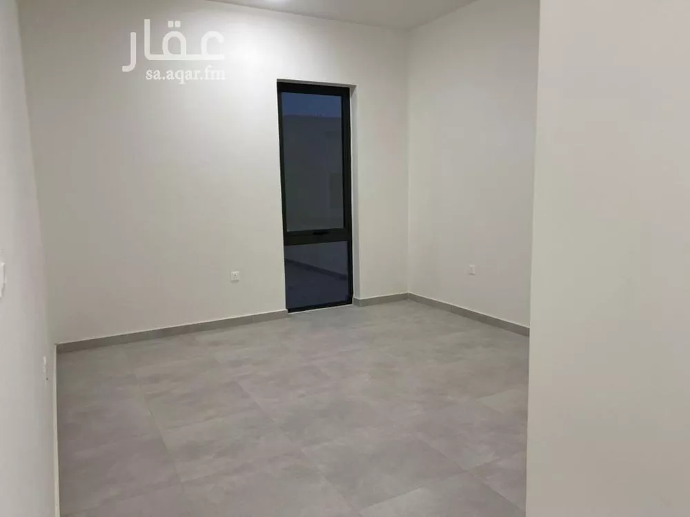 فيلا 6 غرف في النرجس 10