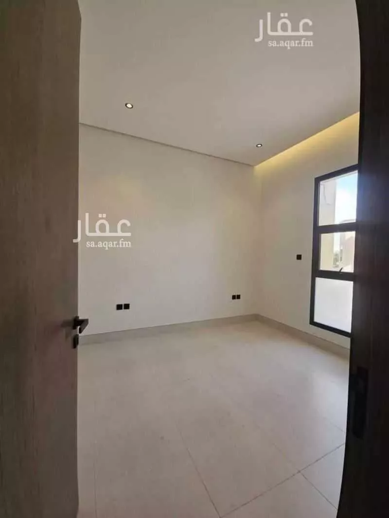 فيلا 4 غرف في النرجس 13