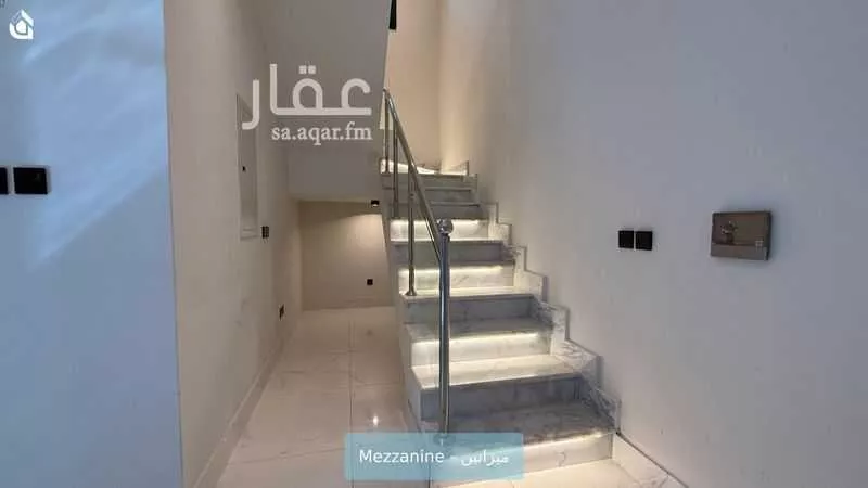 فيلا 3 غرف في الملقا 6