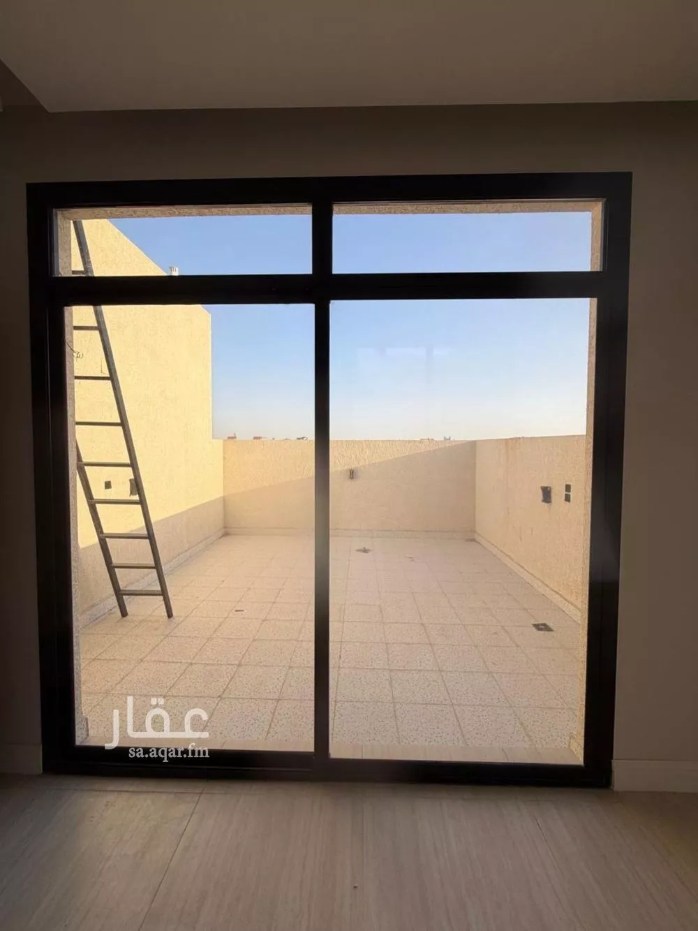 فيلا 5 غرف في العارض 2