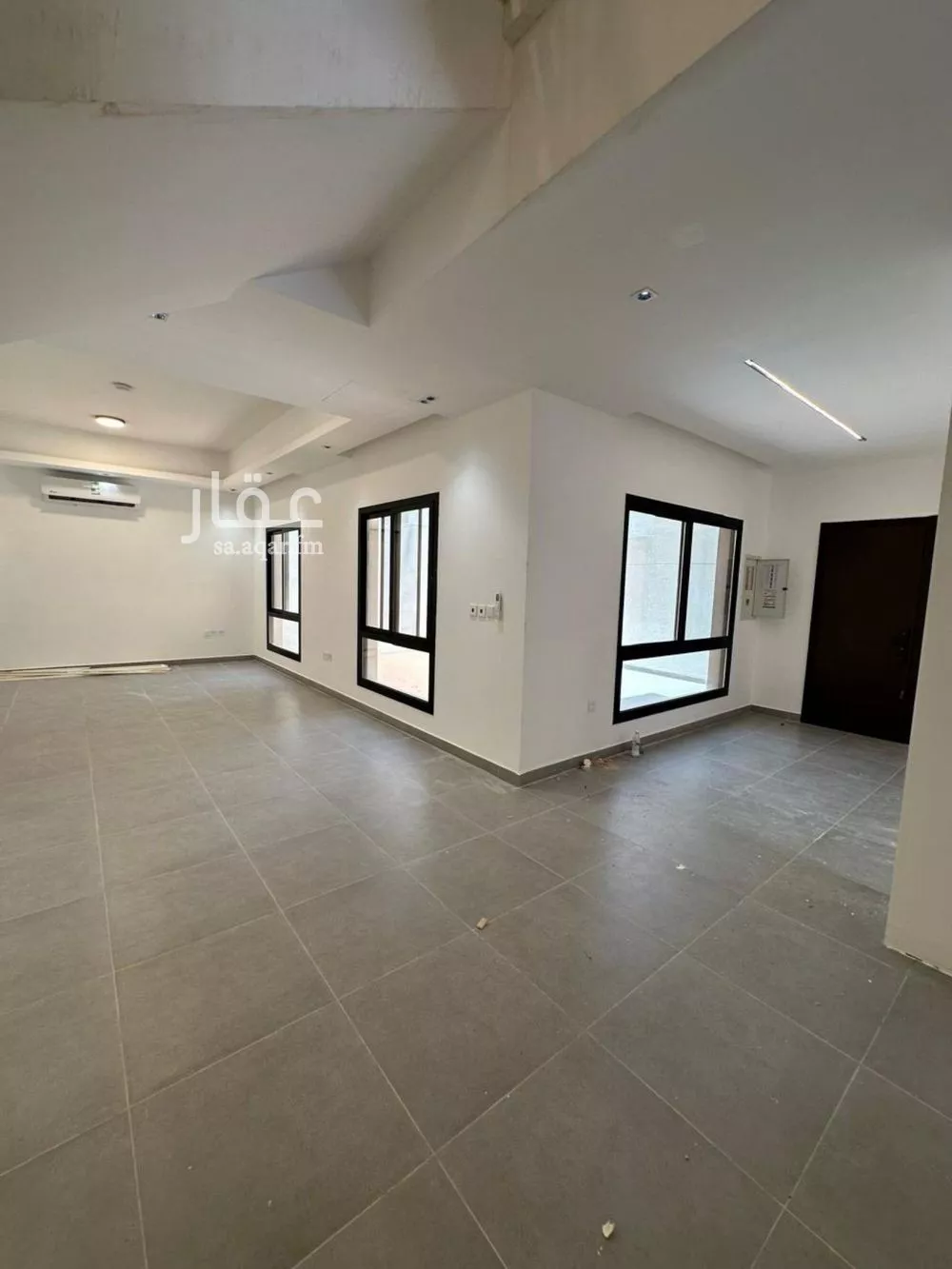 5 bedroom villa in Al Narjis 6