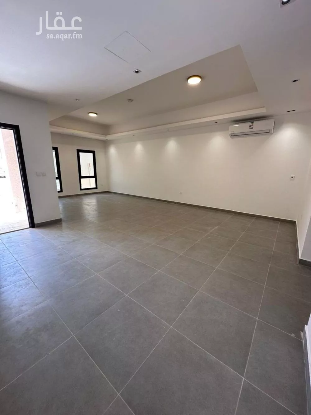5 bedroom villa in Al Narjis 5