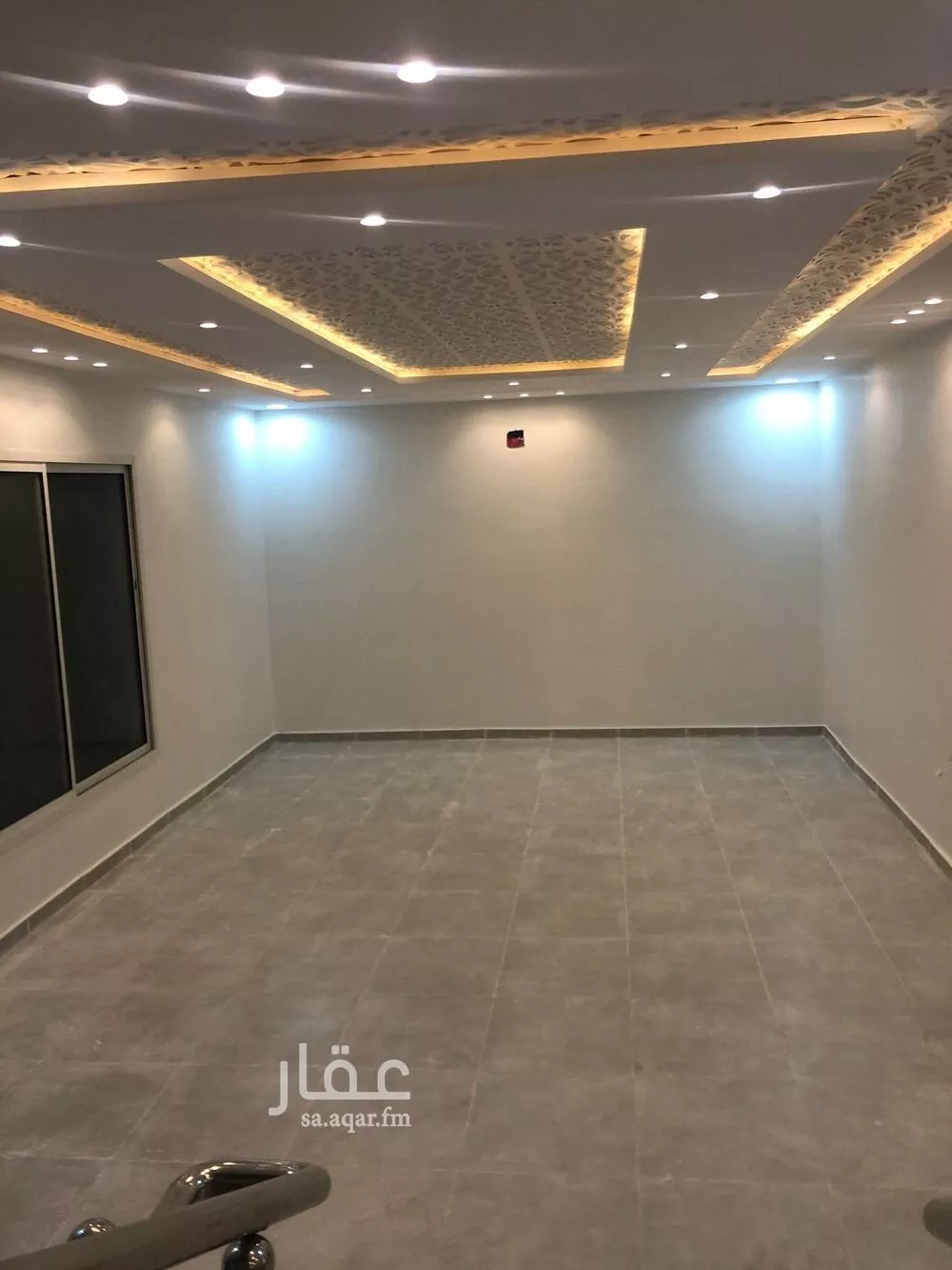فيلا 10 غرف في الرمال 3