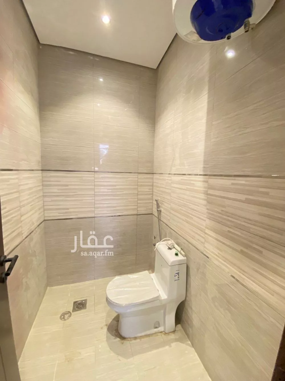 6 bedroom villa in Al Uraija Al Gharbiyah 11
