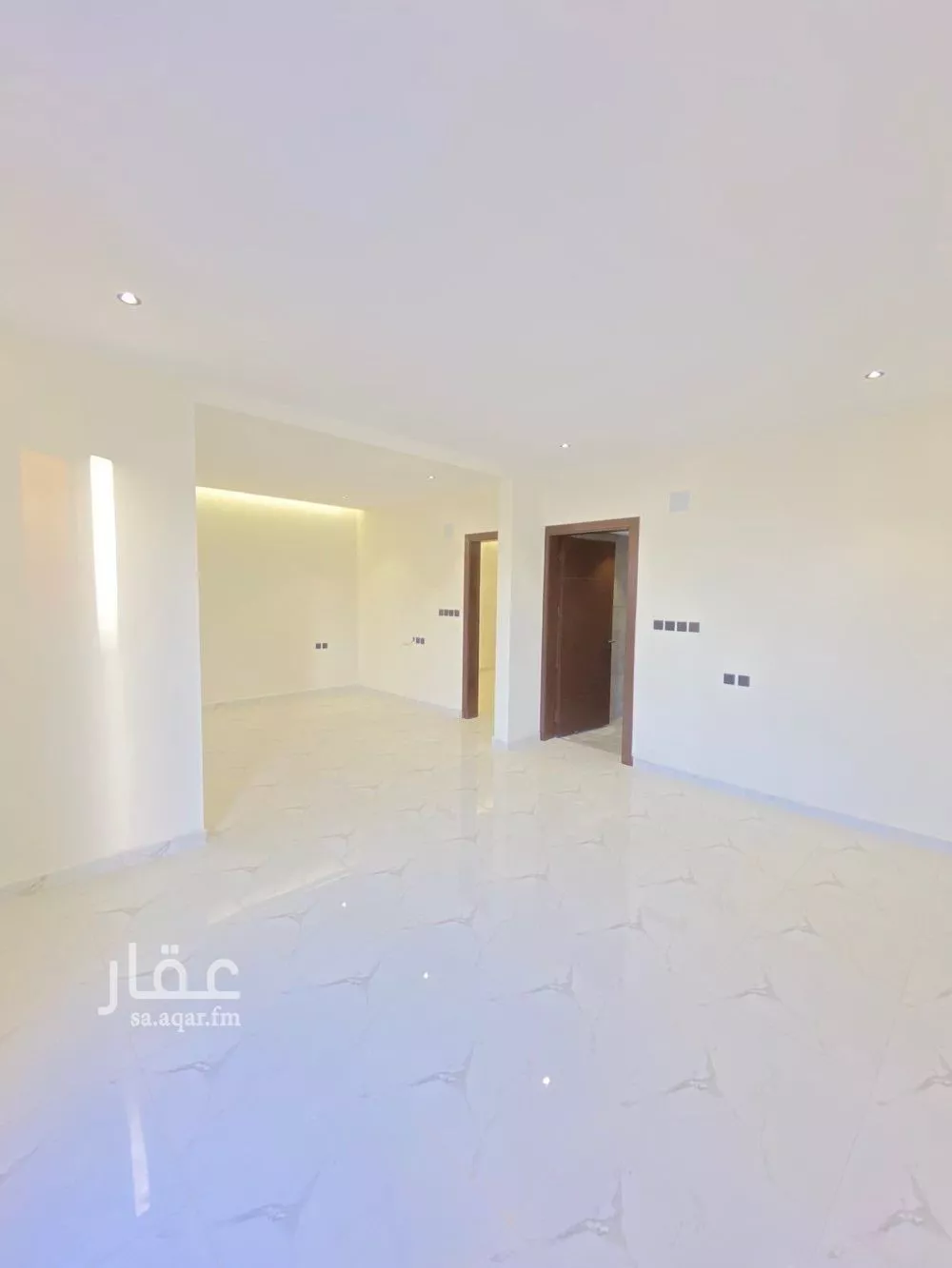 6 bedroom villa in Al Uraija Al Gharbiyah 16