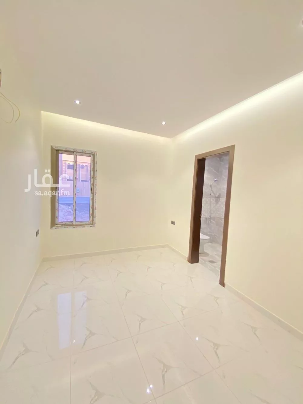 6 bedroom villa in Al Uraija Al Gharbiyah 19