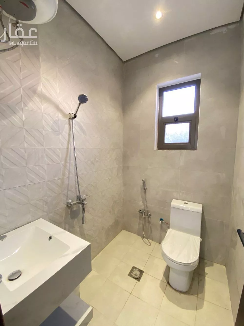 6 bedroom villa in Al Uraija Al Gharbiyah 26